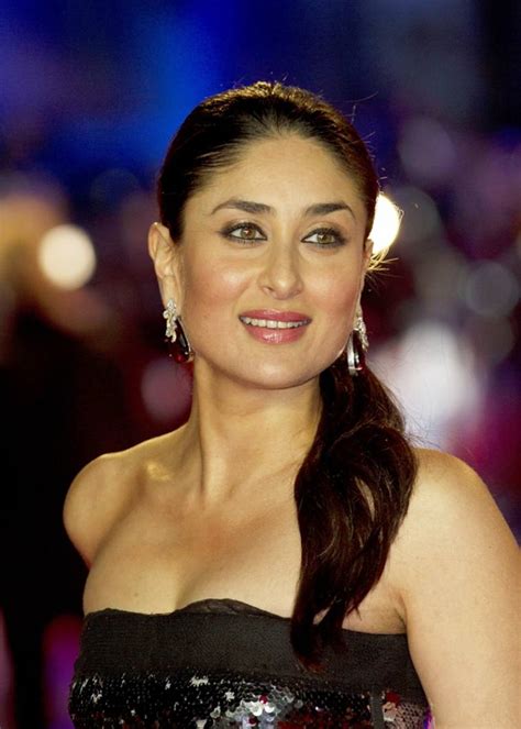 kareena kapoor xxx videos|Kareena kapoor ke chudai hue village Boy ke sath